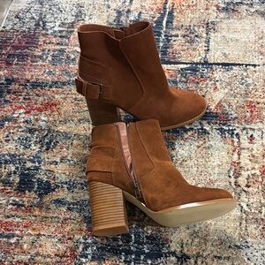 Women's Tan Suede Block Heel Ankle Boots